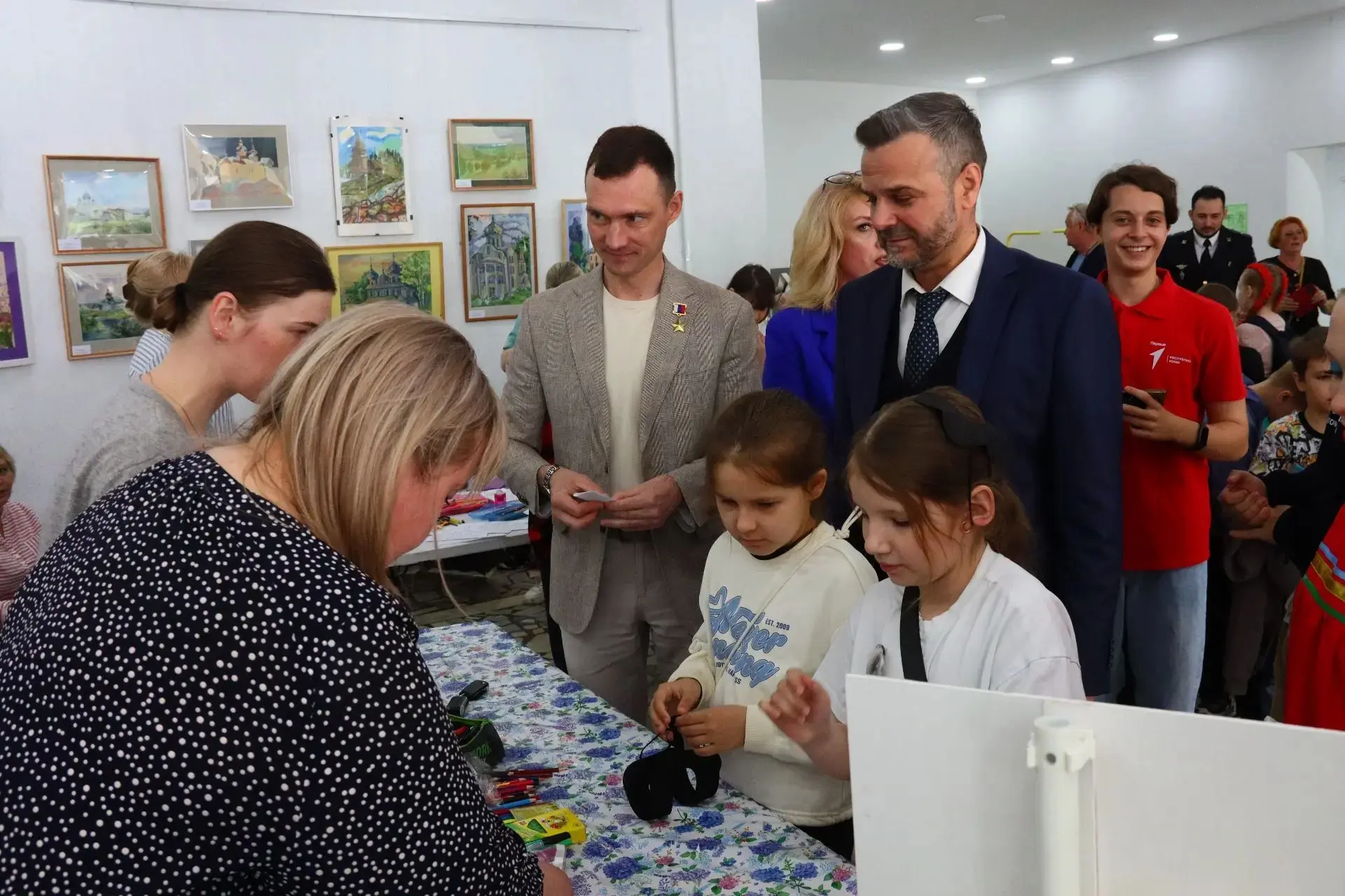 Друзья, сегодня в Сыктывкаре стартовали праздничные мероприятия ко Дню защиты детей.