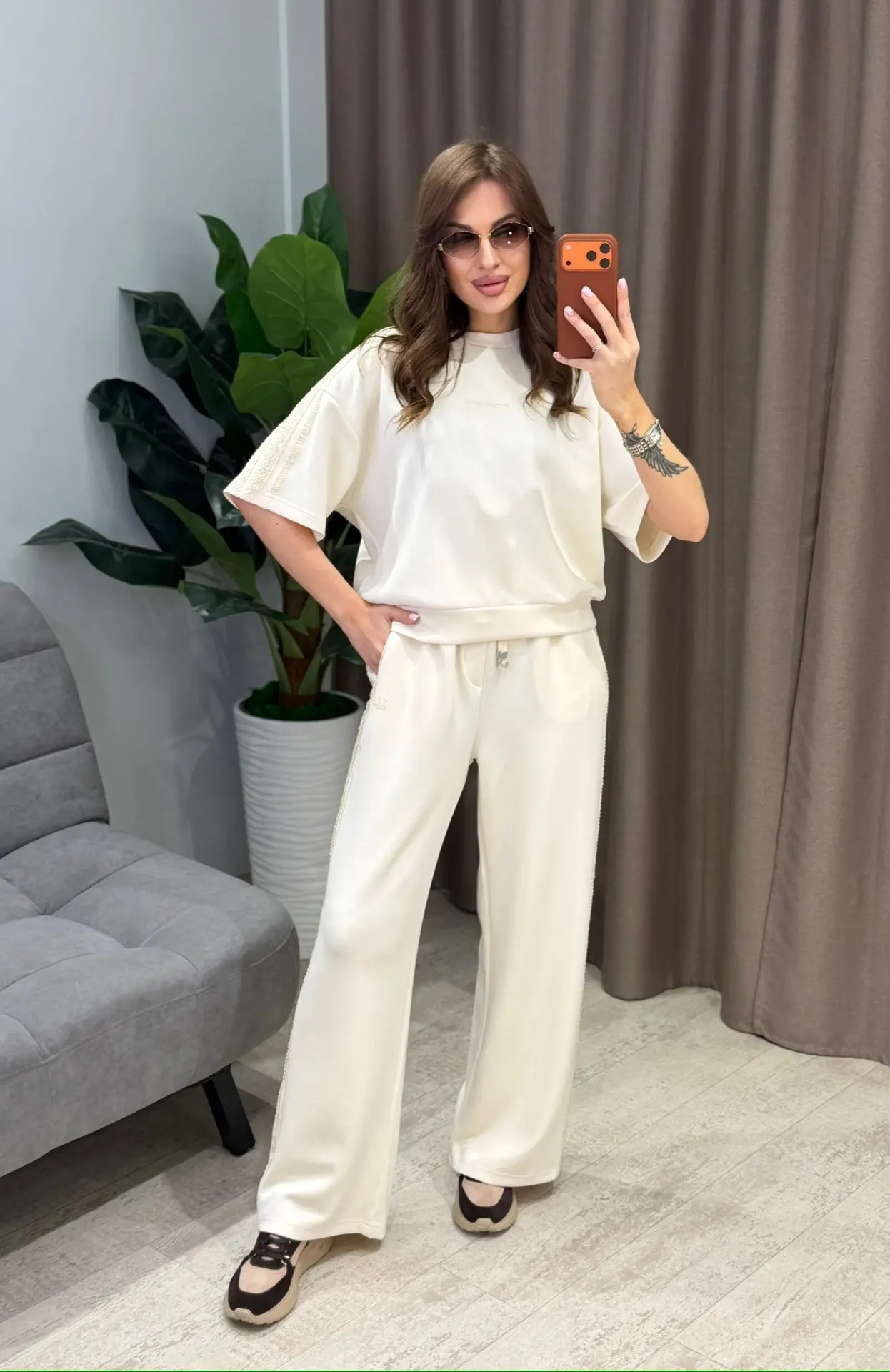-30%
Получили очень крутой костюм ❤️ Турция 
Цена 12390-30%=8 673 
Последний размер 42/48