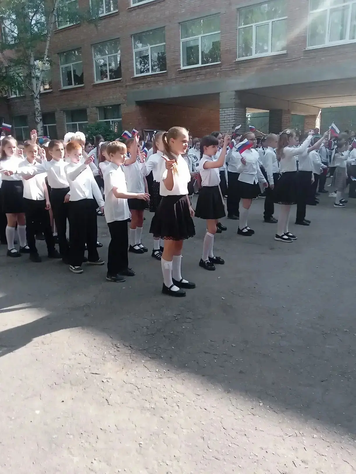🎓 21 мая состоялось торжественное и трогательное мероприятие «Прощай, начальная школа», которое прош