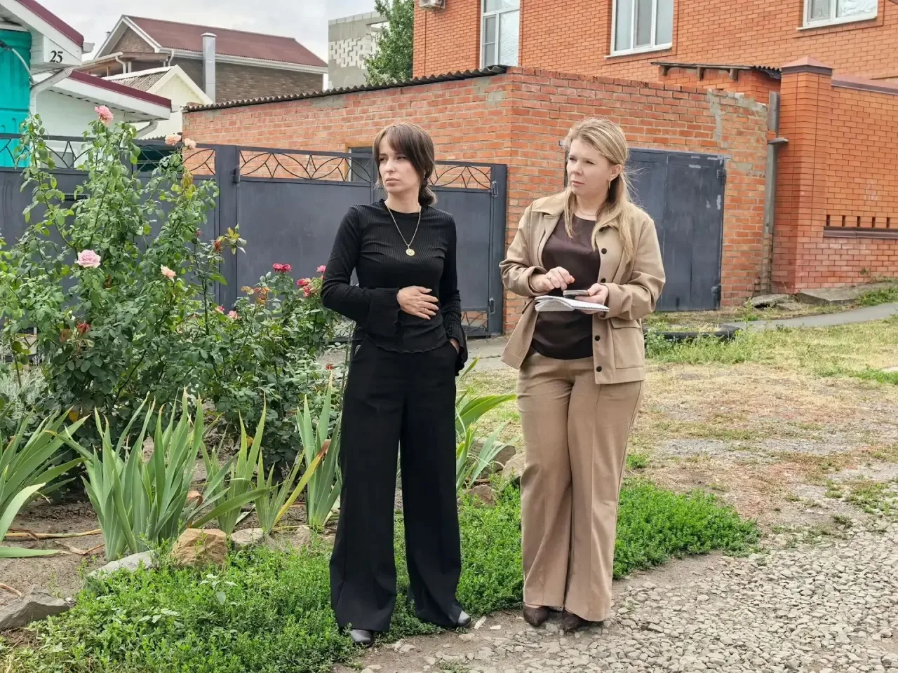 🚧 Глава г. Азова Иван Головнев обратил внимание на дороги в Красногоровке