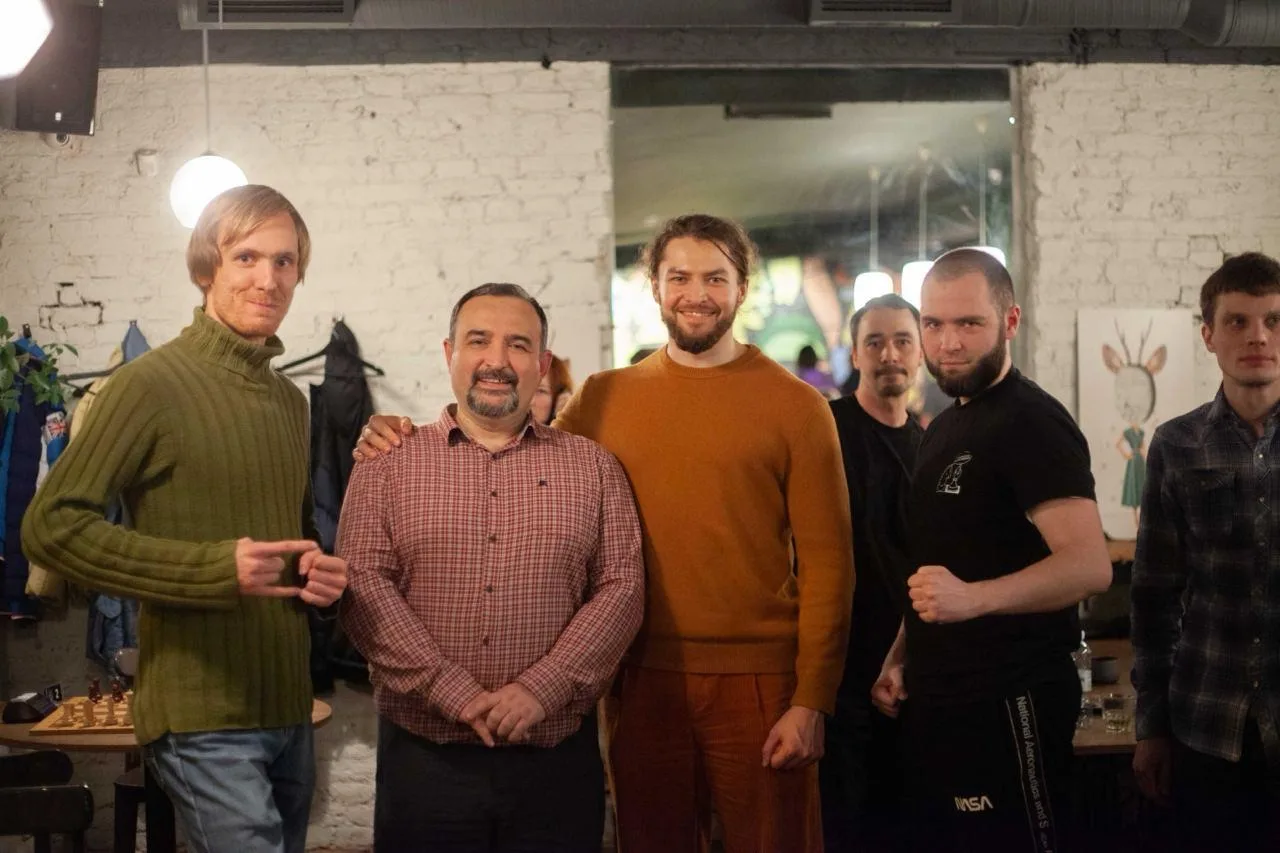 ♟ День шахмат прошёл, а подарок остался!

В честь Международного дня шахмат мы дарим скидку 20% на в
