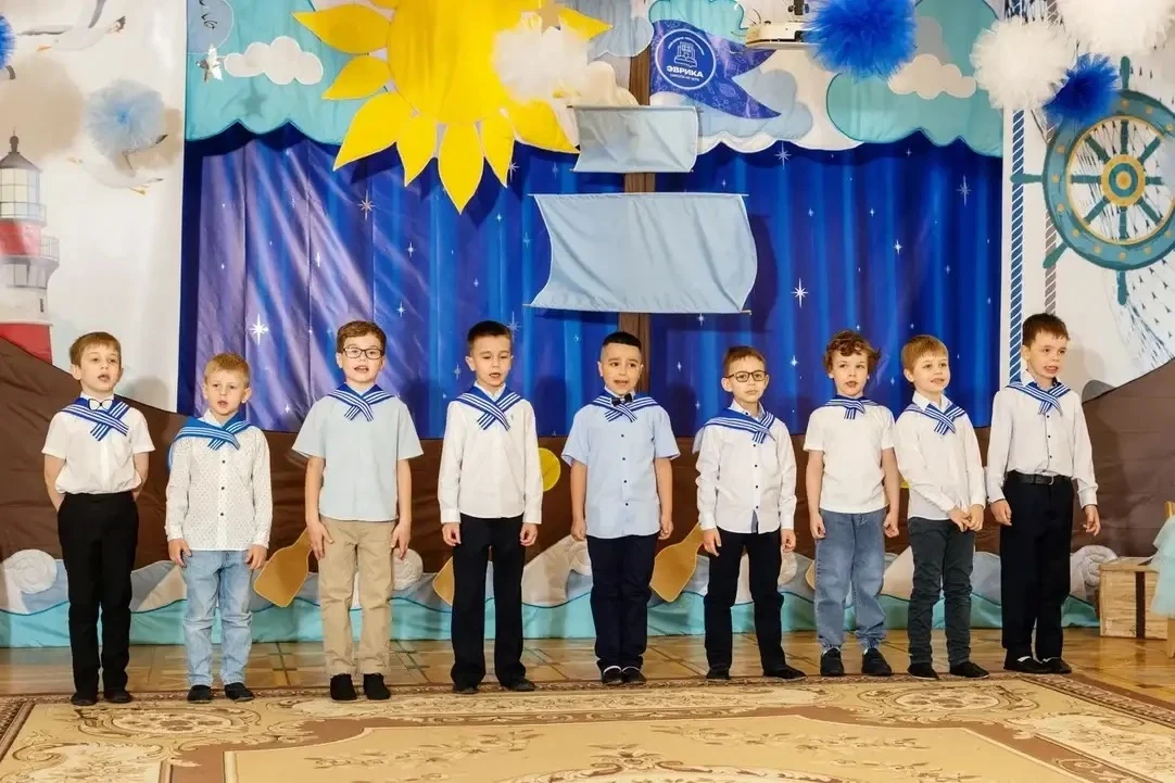 Семь футов под килем, дорогие выпускники дошкольных групп!  🌅 Пойти в школу — это как отправиться в 