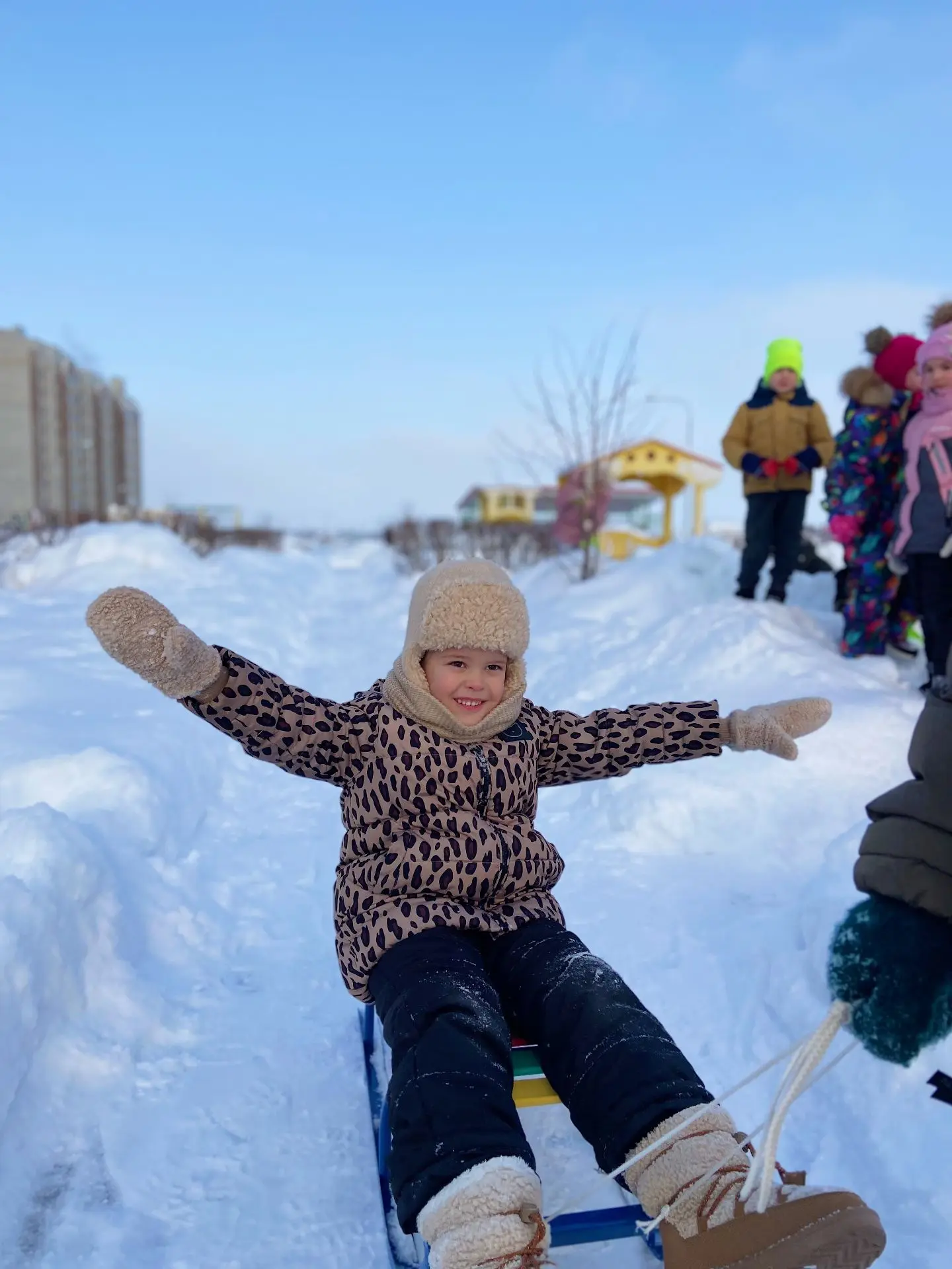 ❄ Наши прогулки стали настоящими зимними праздниками!