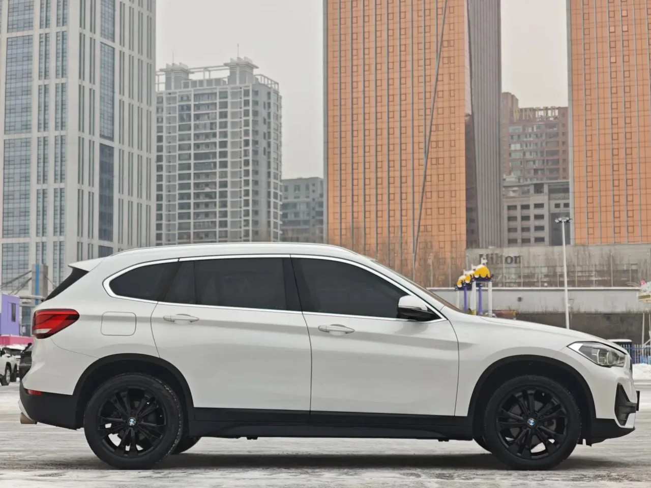 BMW X1 sDrive20Li — компактный пятиместный кроссовер под заказ из Китая.🇨🇳  • Год выпуска: 2021/12 •