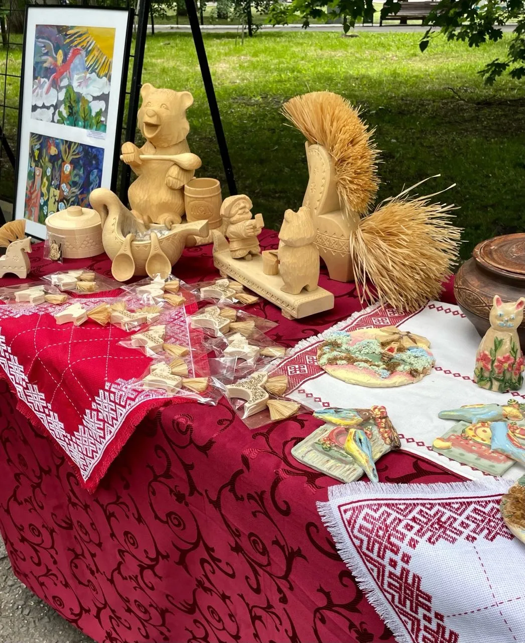 1 июня, в Международный день защиты детей, на аллее мастеров в парке имени А. С. Пушкин...