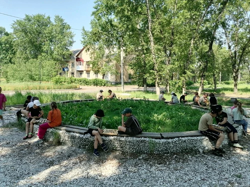 Сегодня в летнем лагере при нашей школе все прошло в теме "Самовар".
