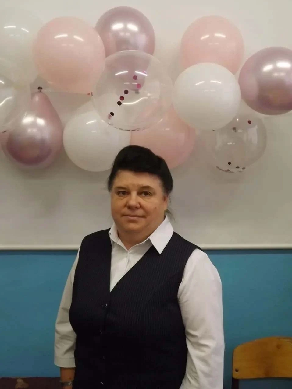 🎉🎂 Сегодня исполняется 55 лет нашей уважаемой коллеге, учителю математики - Вере Николаевне Карлов