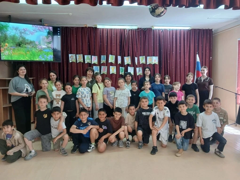 🌞 В «Достлукъ» старт смене дан! Вспоминаем яркое открытие лагеря в СОШ №3

Несмотря на то, что приш