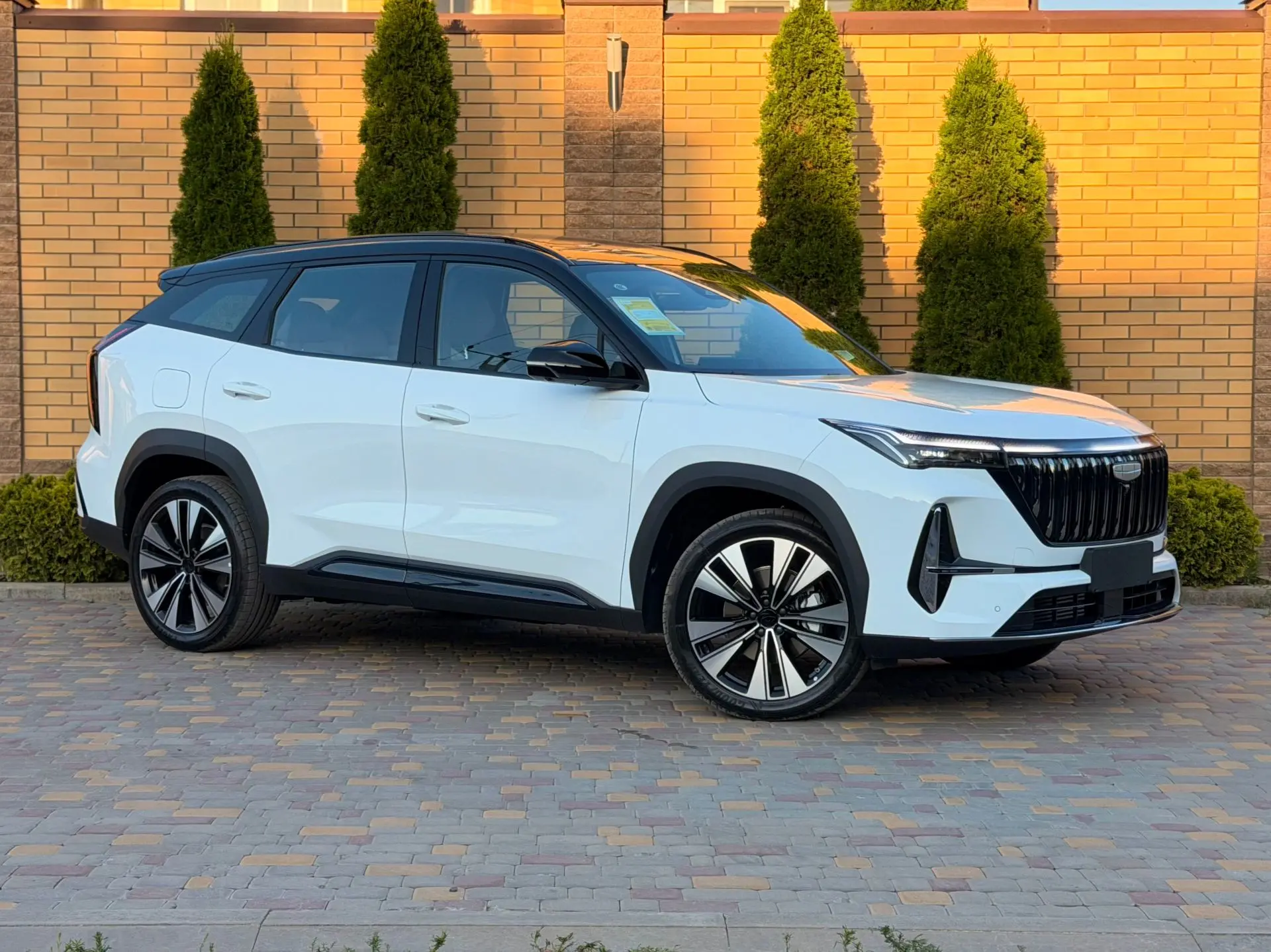 Geely Atlas в максимальной комплектации