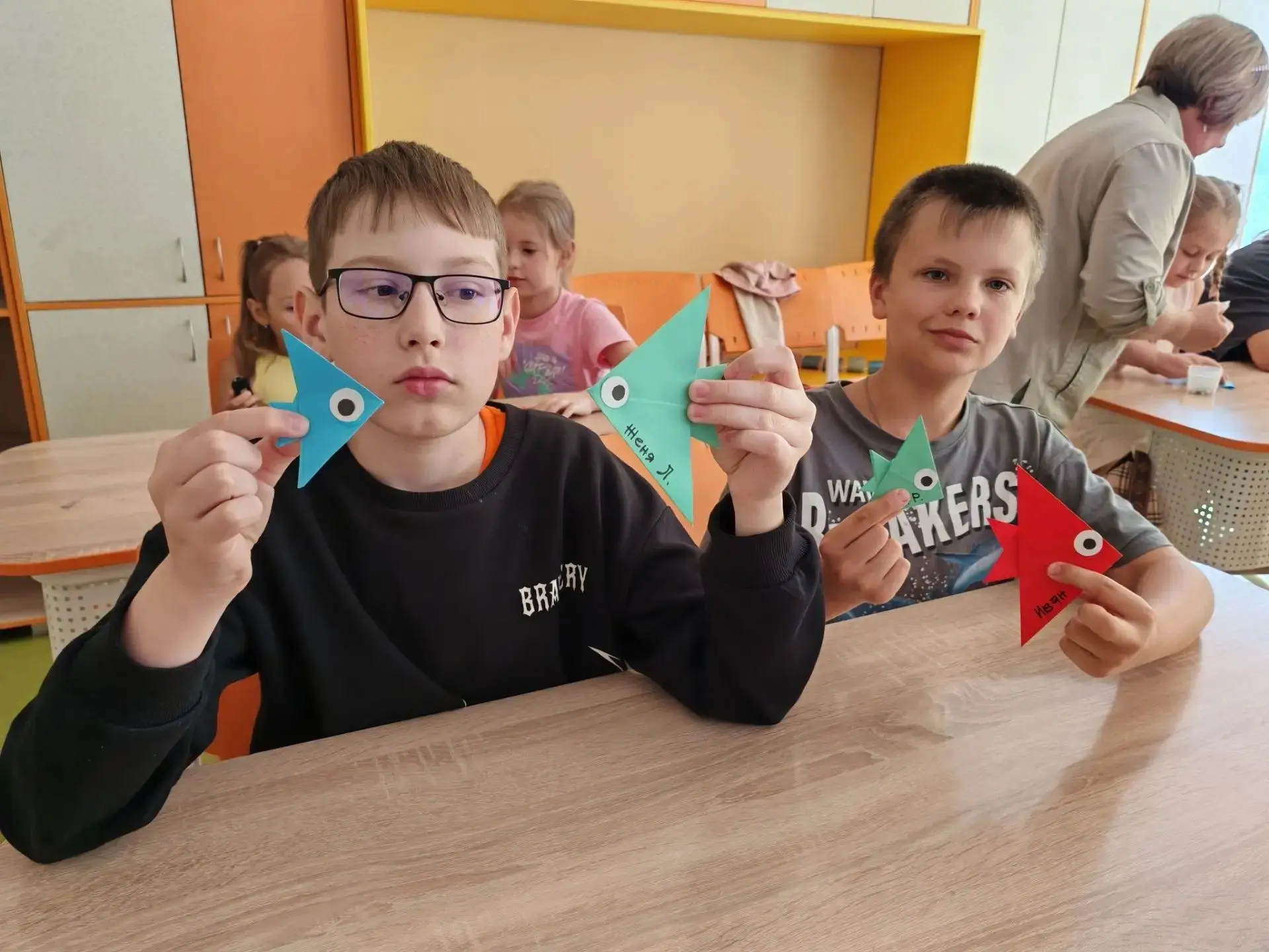 🐟 Лето — время творчества! В рамках программы «Лето вместе» 18 июня в Лицее №1 прошло увлекательное
