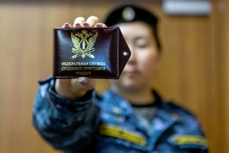 Житель Лужского района погасил долг по алиментам в 1,2 млн рублей. Фото ГУФССП.

Подробнее: https://