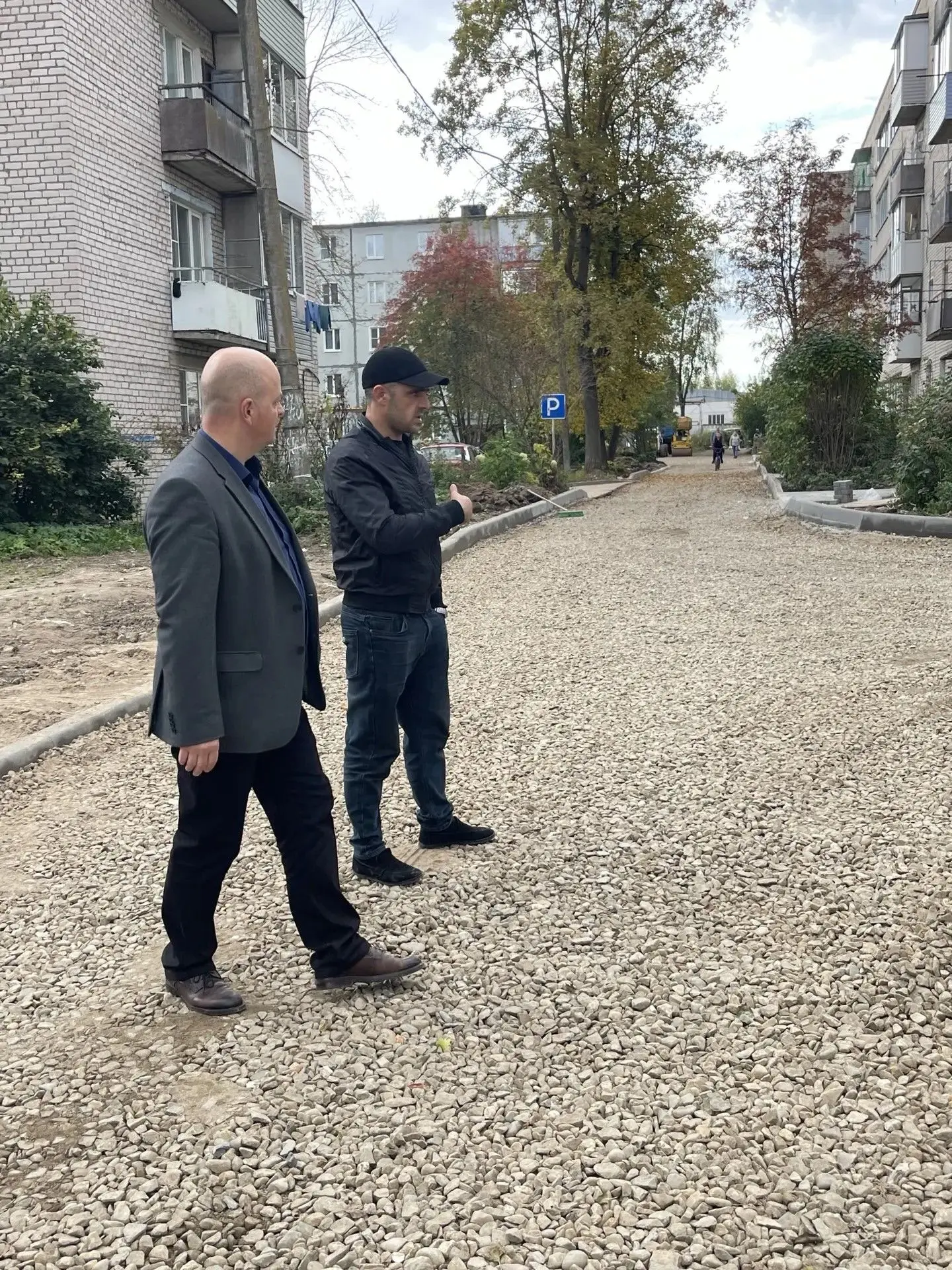 Глава округа оценил ход ремонтных работ на территории округа