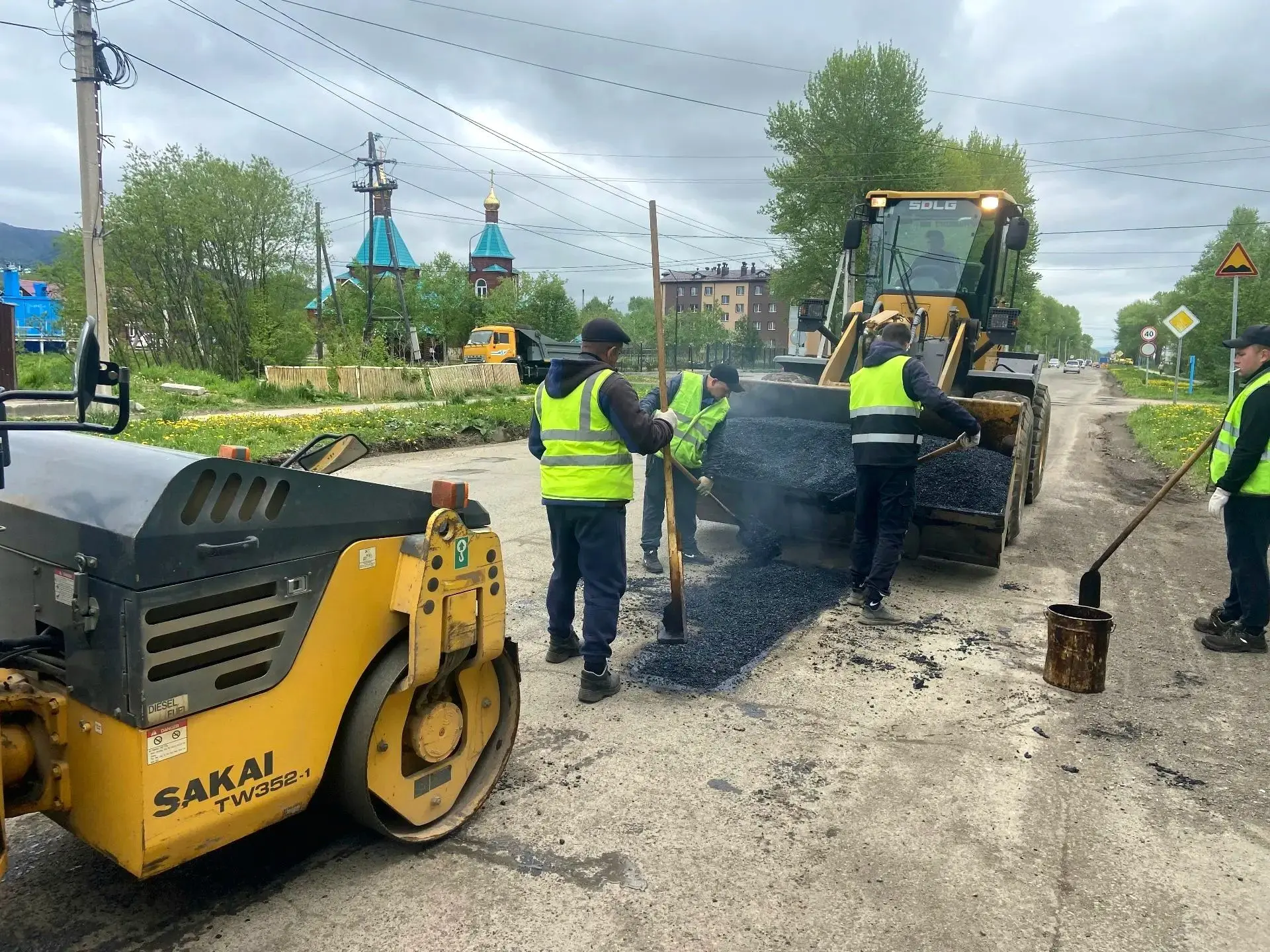 🚧Ремонт и содержание дорог в Сахалинской области: обзор недели

⚙️На севере и в центральных районах