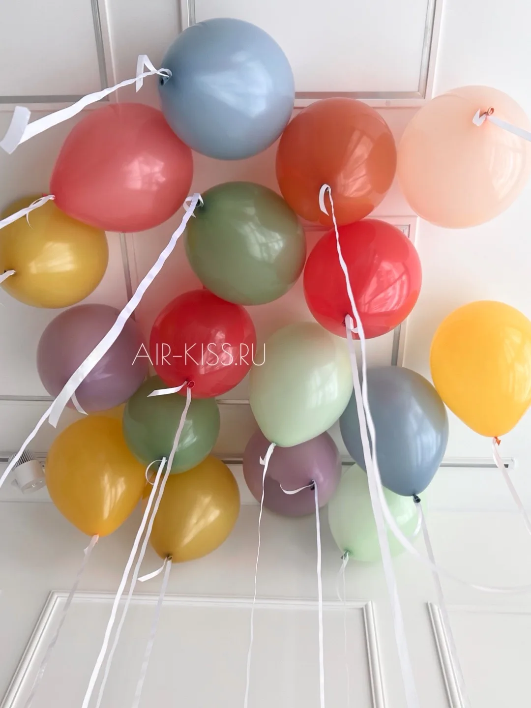 Сегодня шарики соответствуют погоде за окном и нашему настроению 🤩