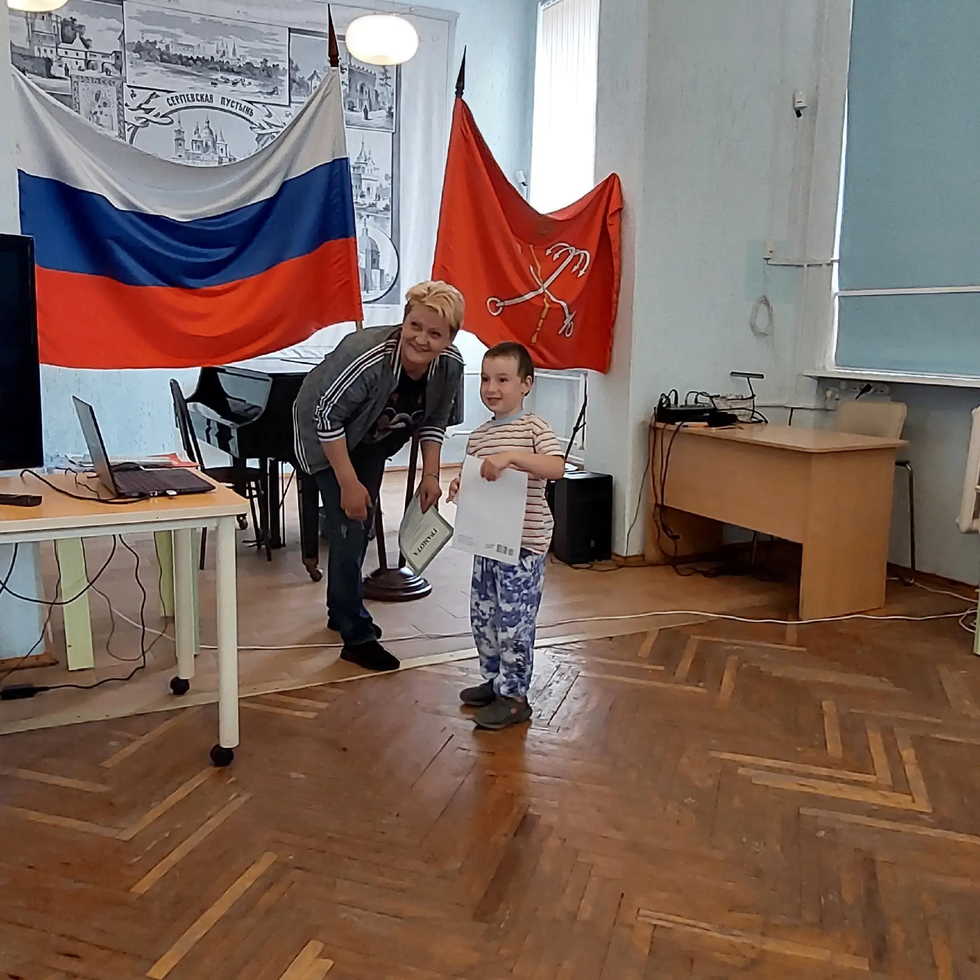 Наши ребята — в числе лучших на конкурсе «Три цвета Родины»! https://vk.ru/wall-2054181...