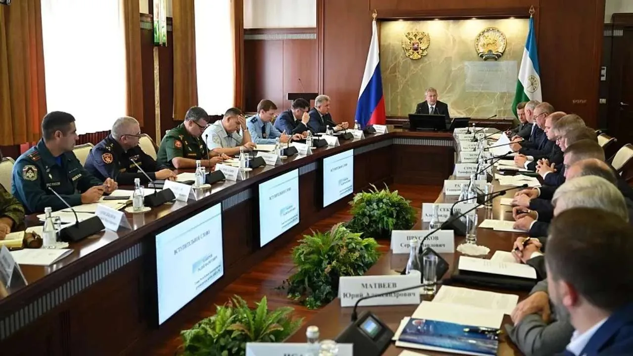 Радий Хәбиров төбәктең оператив штабы ултырышын үткәрҙе