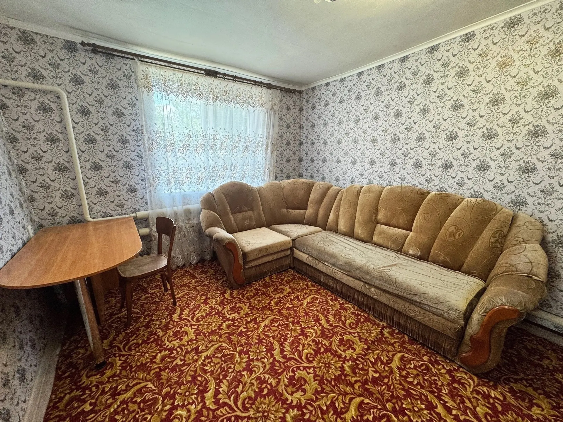 🏡Общий двор с хозяевами.
