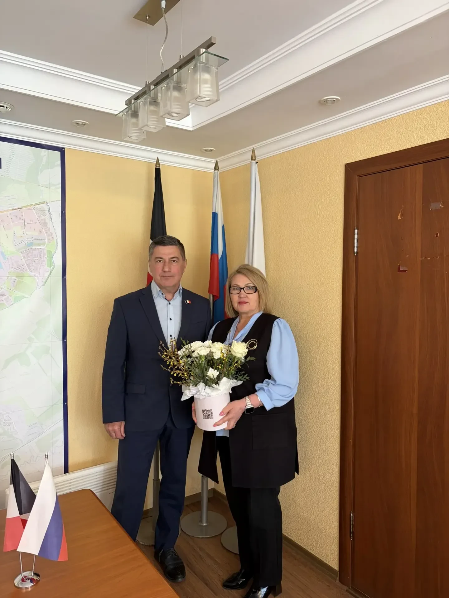 🗣14.05.2026 года проведена рабочая встреча Главы Администрации Устиновского района гор...
