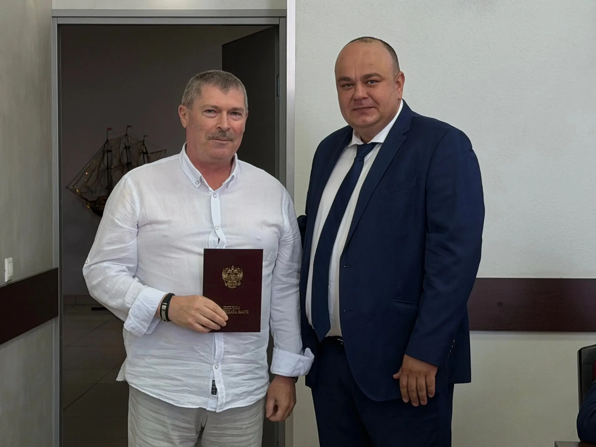 НА ПЕРВОМ УЧЕНОМ СОВЕТЕ СГУС ПОЗДРАВИЛИ ПРЕПОДАВАТЕЛЕЙ С ЗАЩИТАМИ И ПРИСВОЕНИЕМ УЧЕНЫХ ...