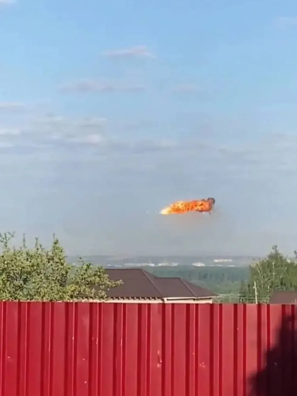 🚀 30 БПЛА сбили в Нижегородской области за ночь  Два промышленных объекта в Кстовском районе загорел
