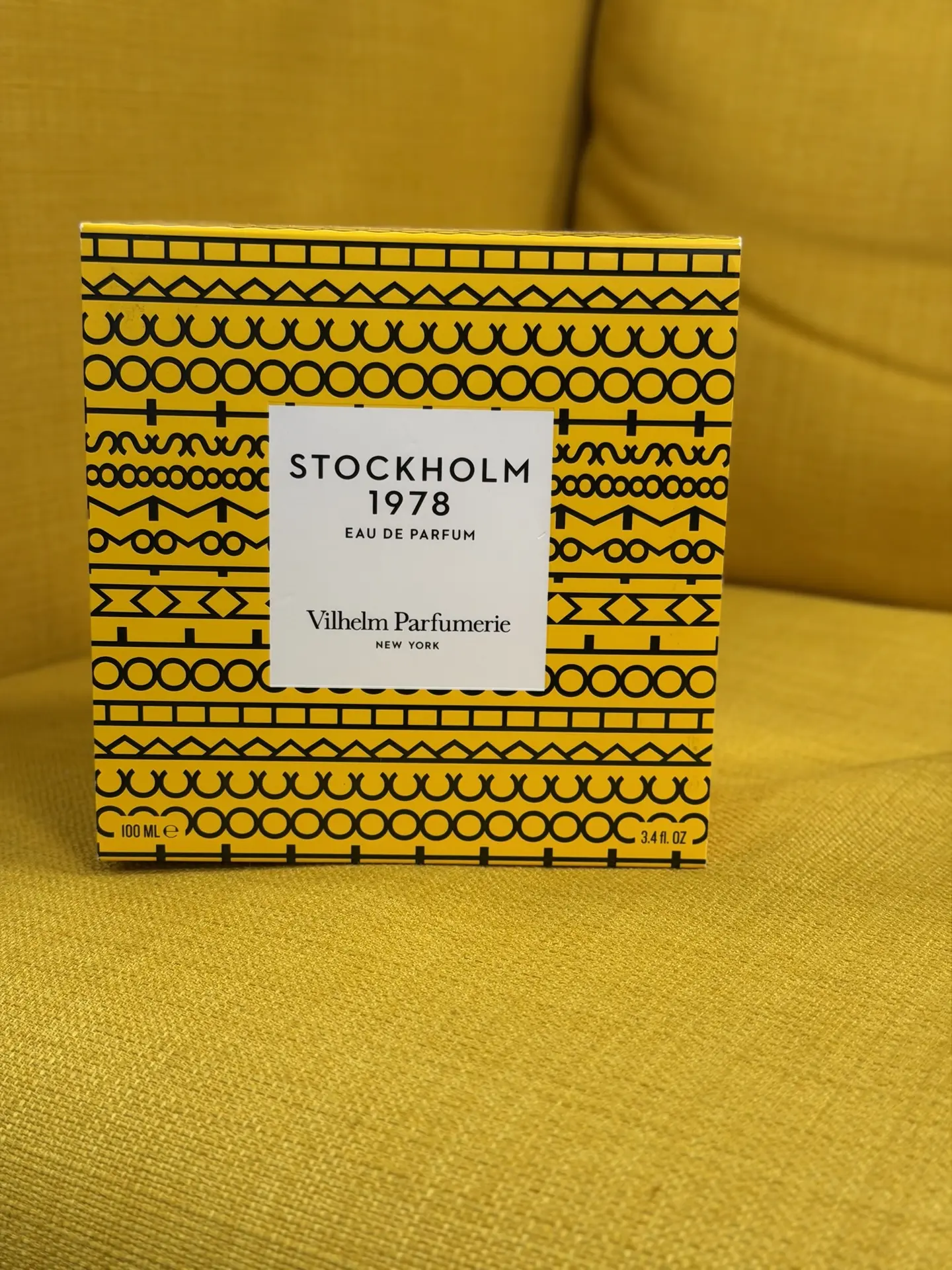 Друзья, у нас задвоился заказ и есть лишний флакон потрясающего Stockholm 1978 VP