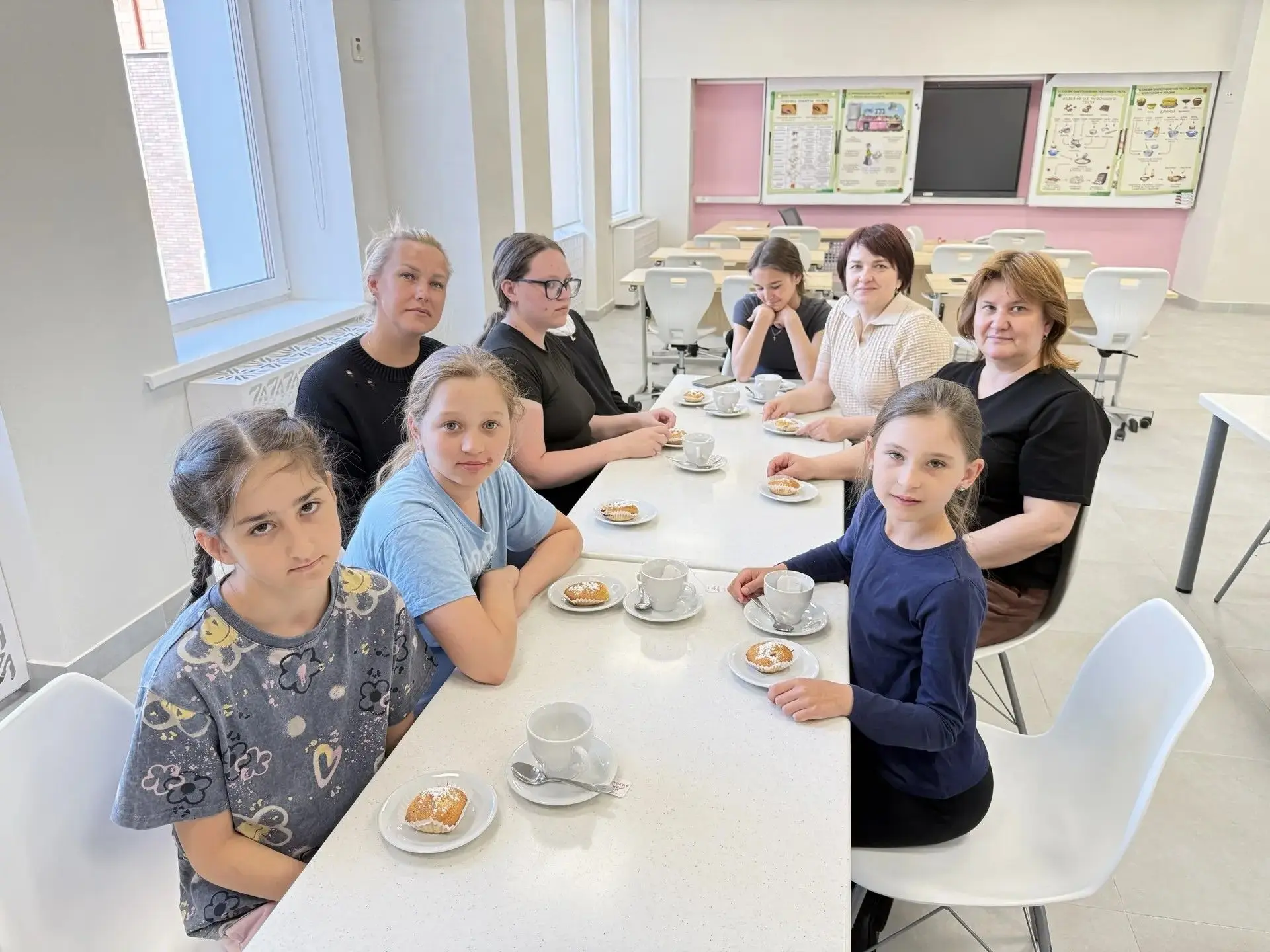 ☕️ Кулинарные традиции в летнем лагере «Спортивный Олимп»

В летнем спортивном лагере с дневным преб