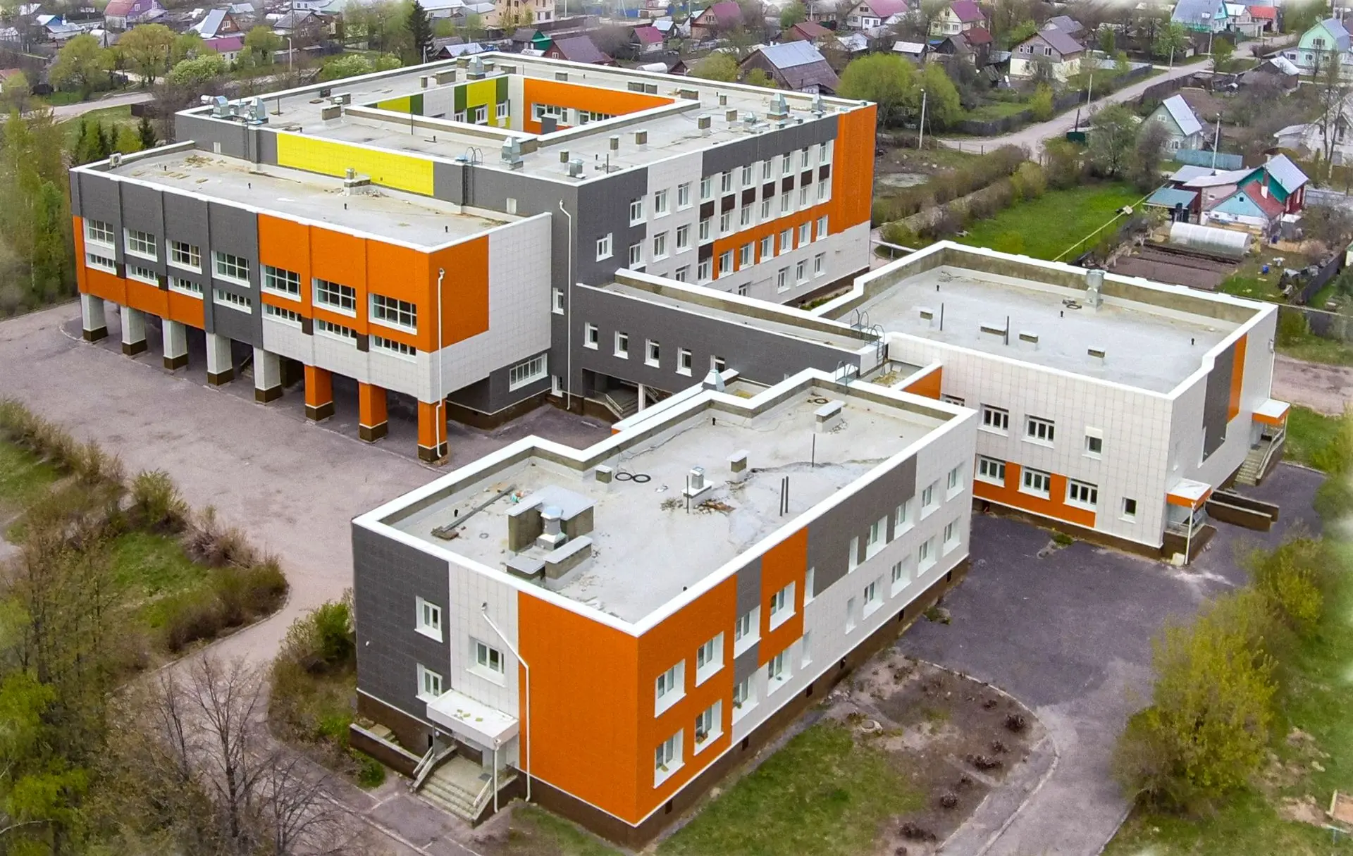 🏫 «Транснефть – Верхняя Волга» оказала благотворительную поддержку Камешковской школе ...