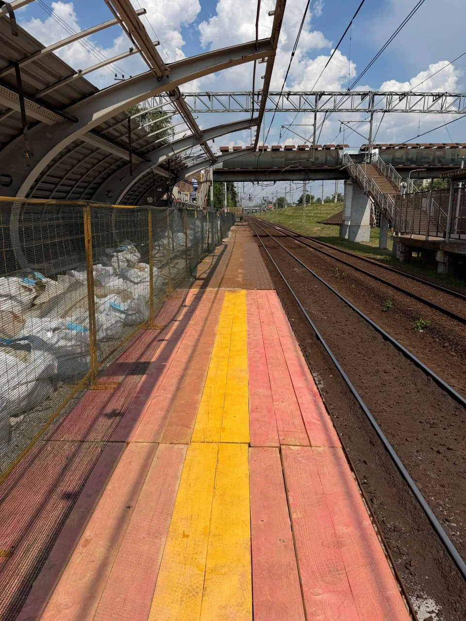 Реконструкция 🚊 о.п. «Лось» Ярославского направления

Продолжается демонтаж навеса и части одной из