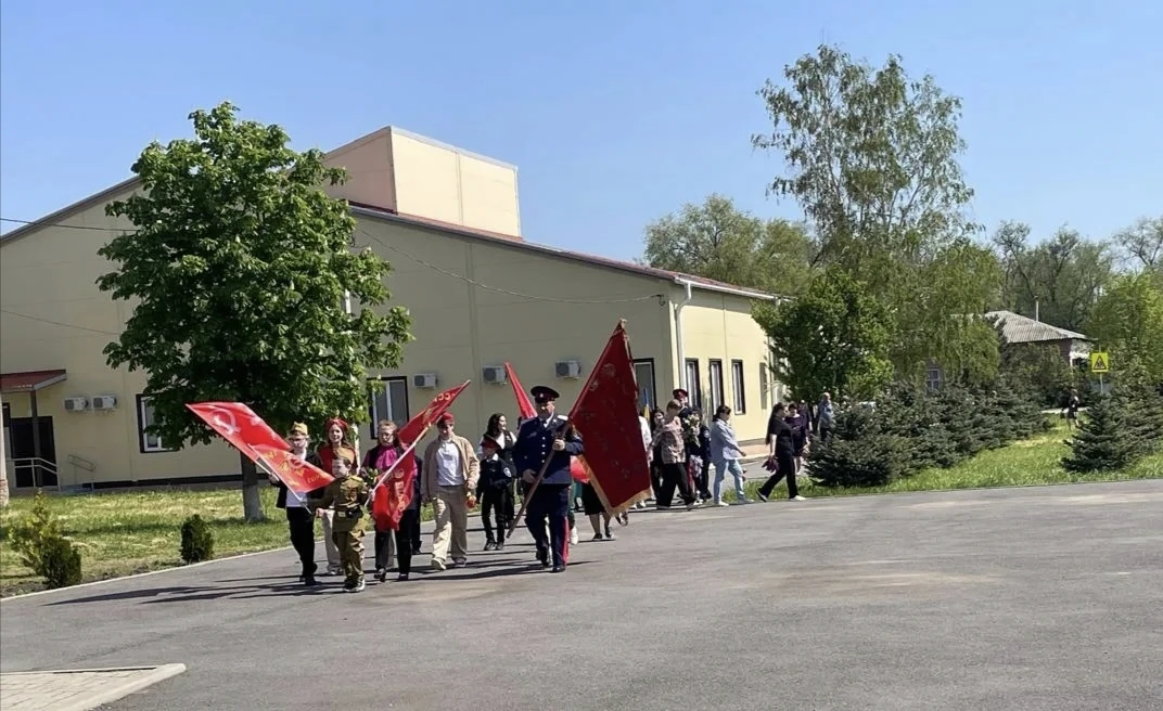 🎗Сегодня, 9 мая у Памятника воинам ВОВ состоялся митинг "Вспомним всех", посвященный 8...