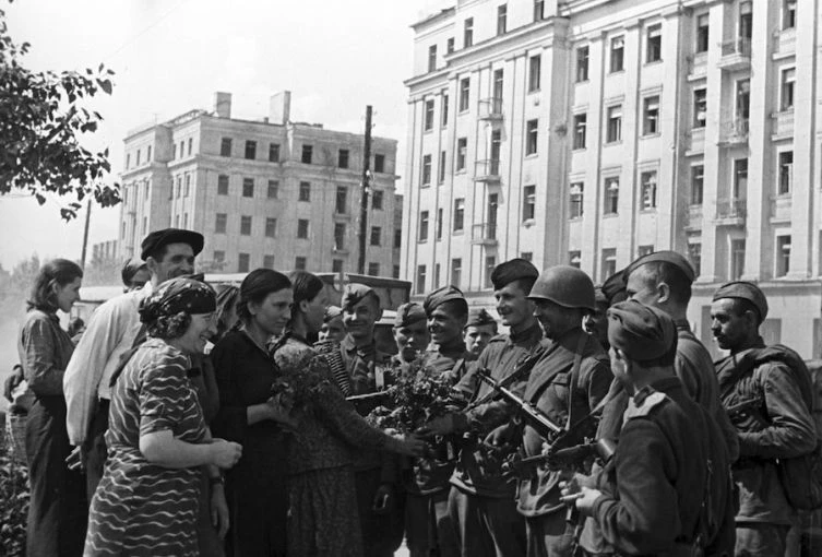 🔥 Операция «Багратион»: главное событие на советско-германском фронте в 1944 году.

23 июня 1944 го