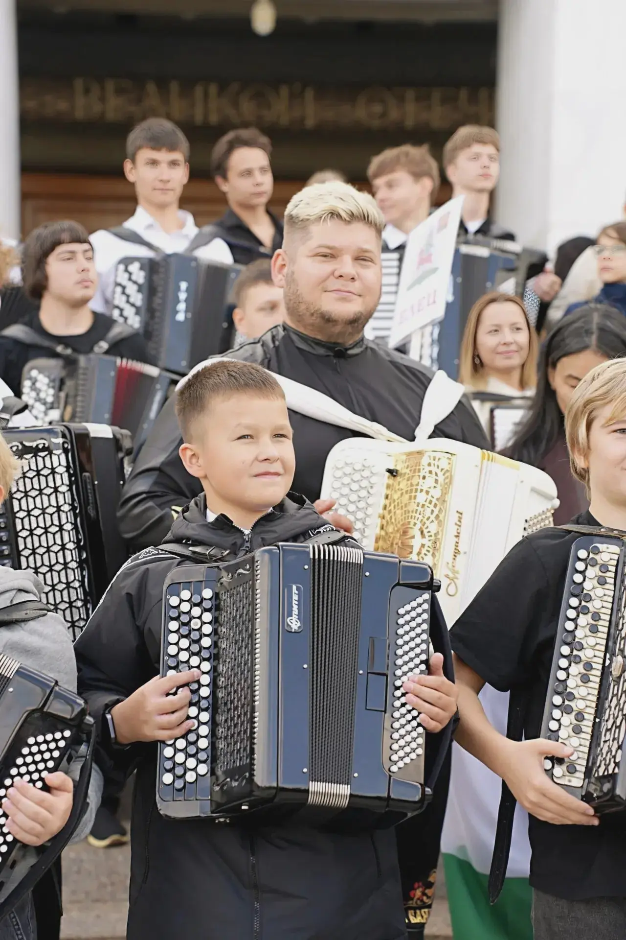 🎵 Баянист из Иванова стал рекордсменом России