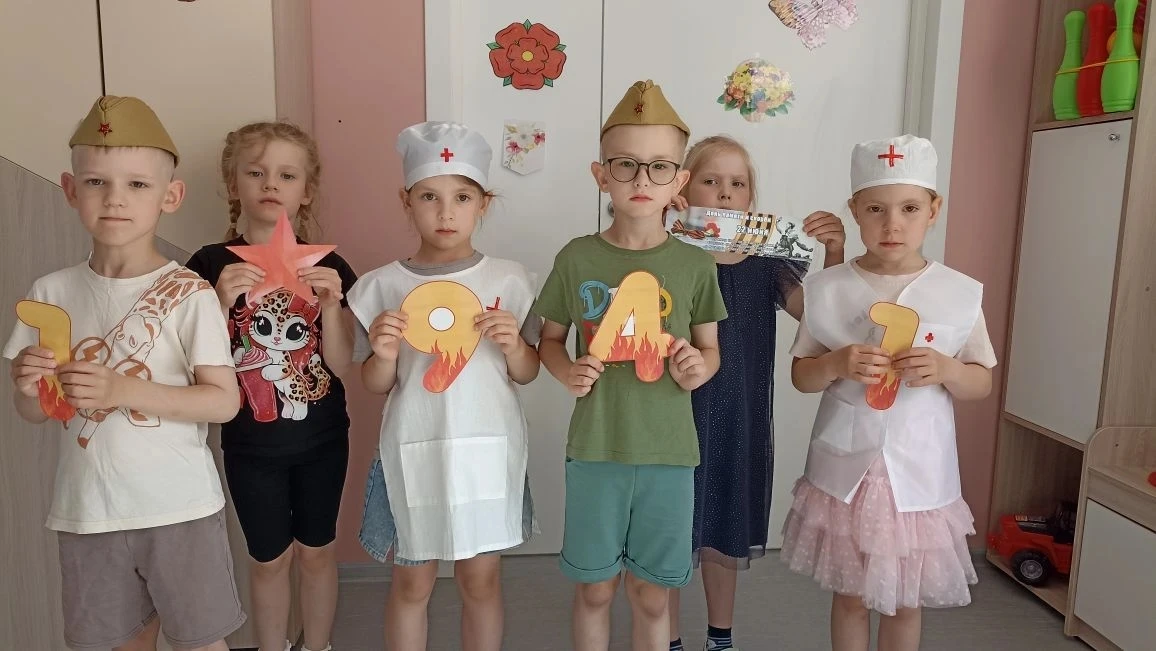 🕯️🎖️В день Памяти и Скорби в нашей стране очень важно через яркие иллюстрационные и сценичеки-тема