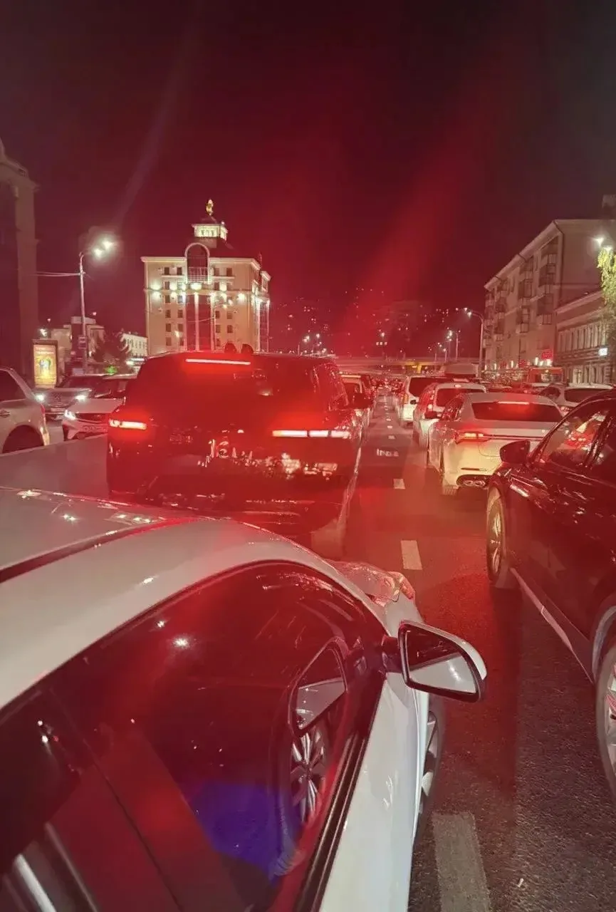 ⛔️ Прямо сейчас Казань стоит в пробках