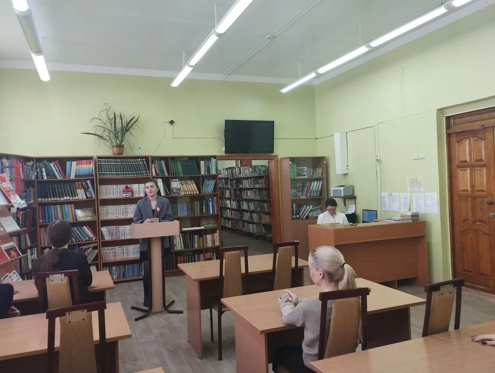 8 мая 2026 года в библиотеке МОАУ ГИМНАЗИЯ N2 прошел педагогический совет дублёров. Обучающиеся педг