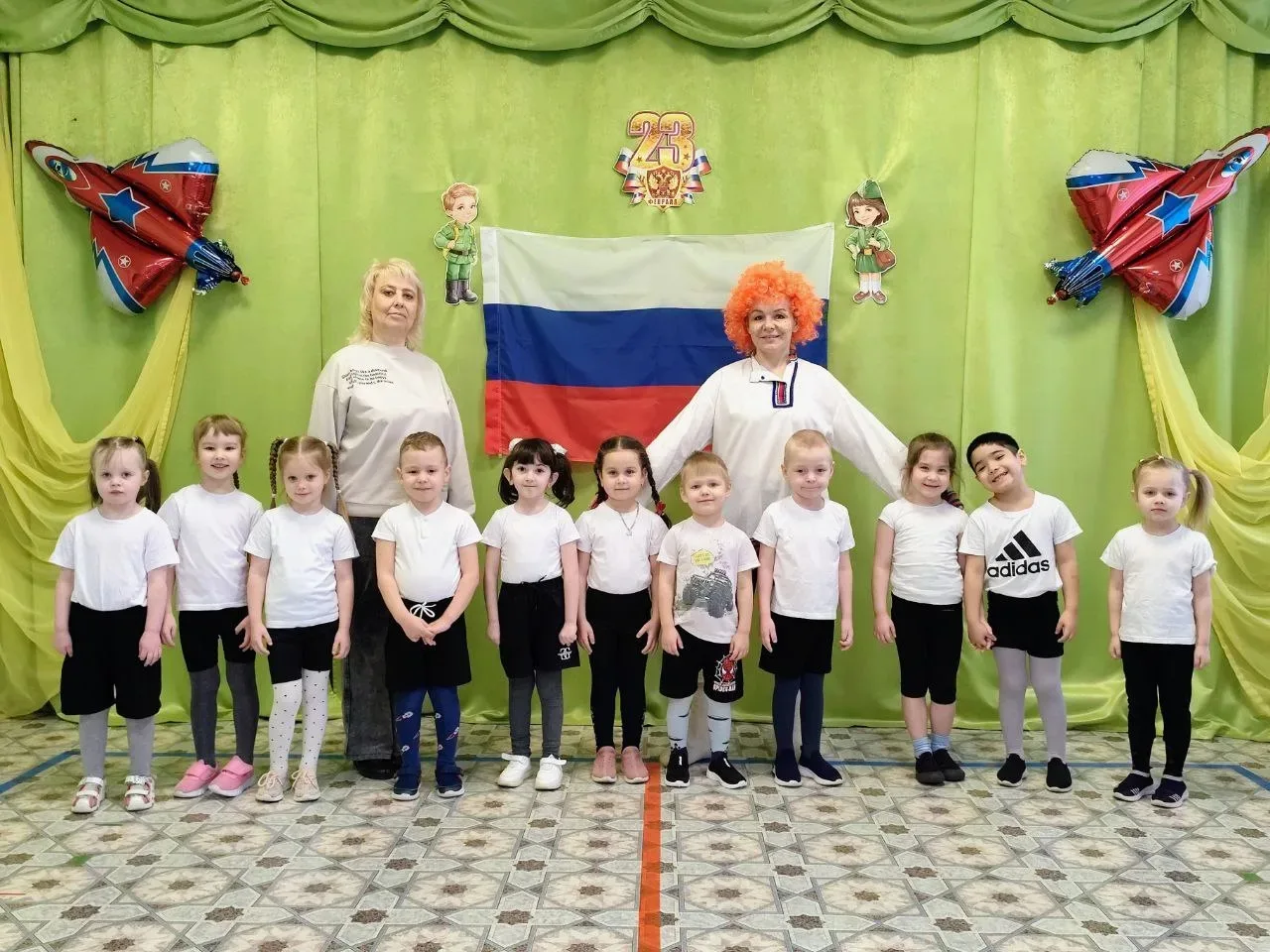 «Защитником быть – Родине служить!»
Праздник 23 февраля в детском саду – хороший повод для воспитани