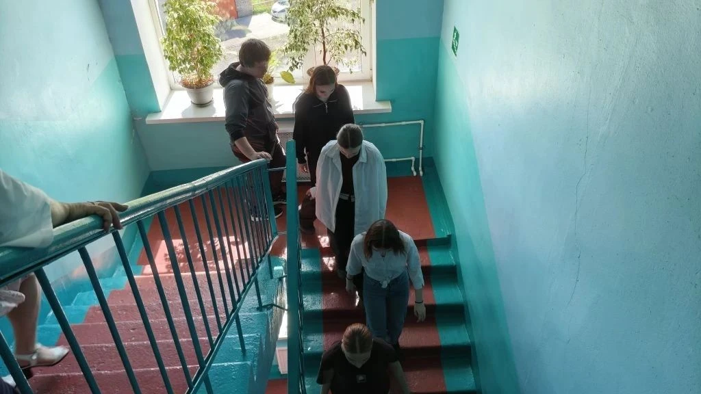 🔥 «Безопасность превыше всего»
На отделении № 2 Амурского колледжа сервиса и торговли прошли планов