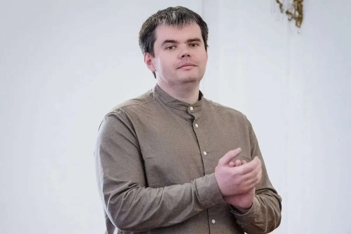 Александр Бычковский теперь возглавляет музей истории молодежного движения в Рязани! 🎉

Министерств