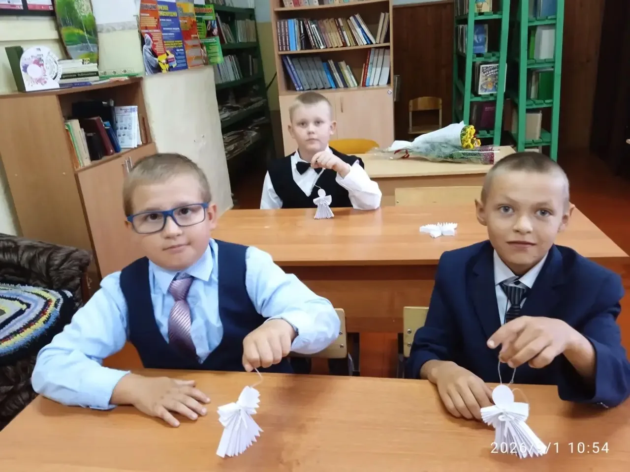 Сегодня для ребят 3-4 провели особенный урок памяти под названием «Беслан — город Ангел...