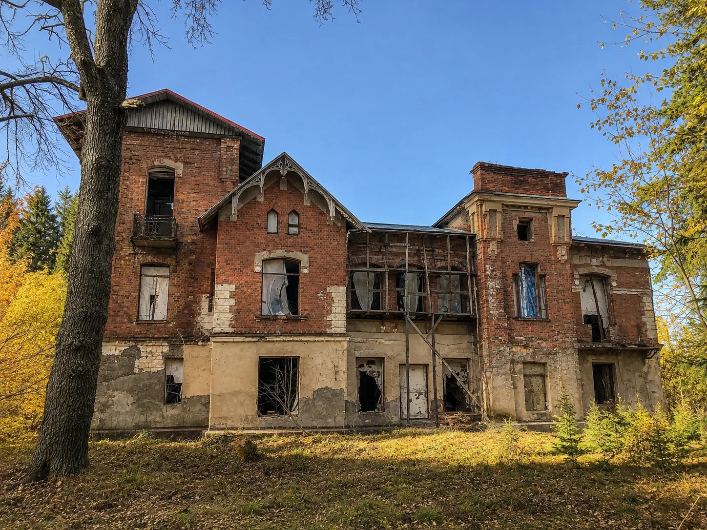 🏤Дворянская усадьба в поселке Преображенка ведет историю со времен Павла I. Расцвет ее...