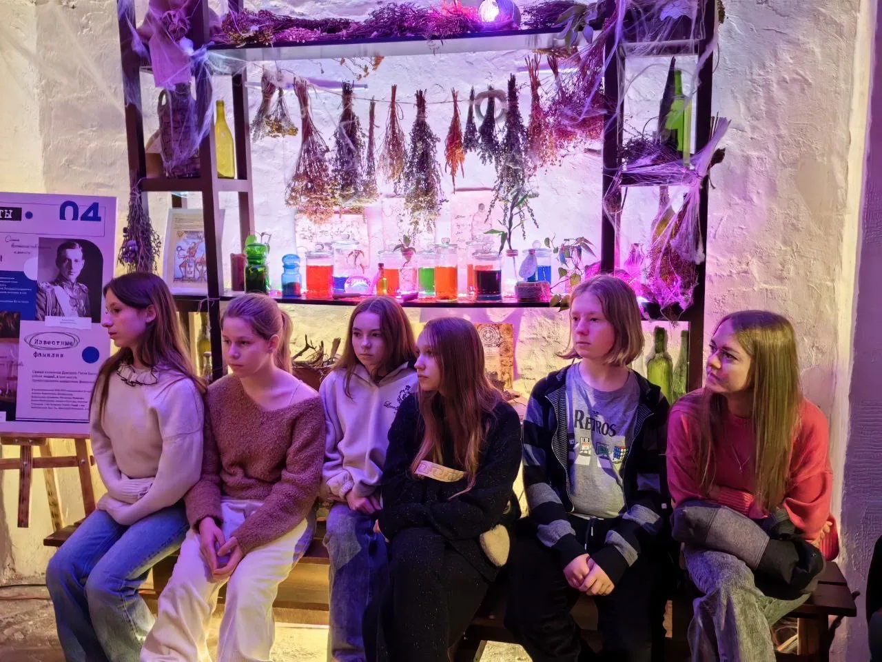 7 «В» побывал в городе дождей и белых ночей   🧳 Трехдневная программа поездки состояла как из образо