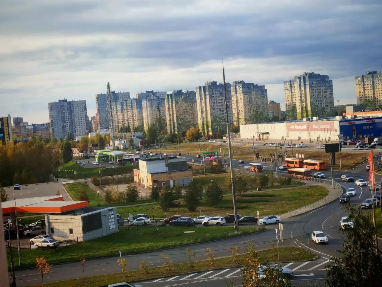 АЗС около «Седьмого неба»