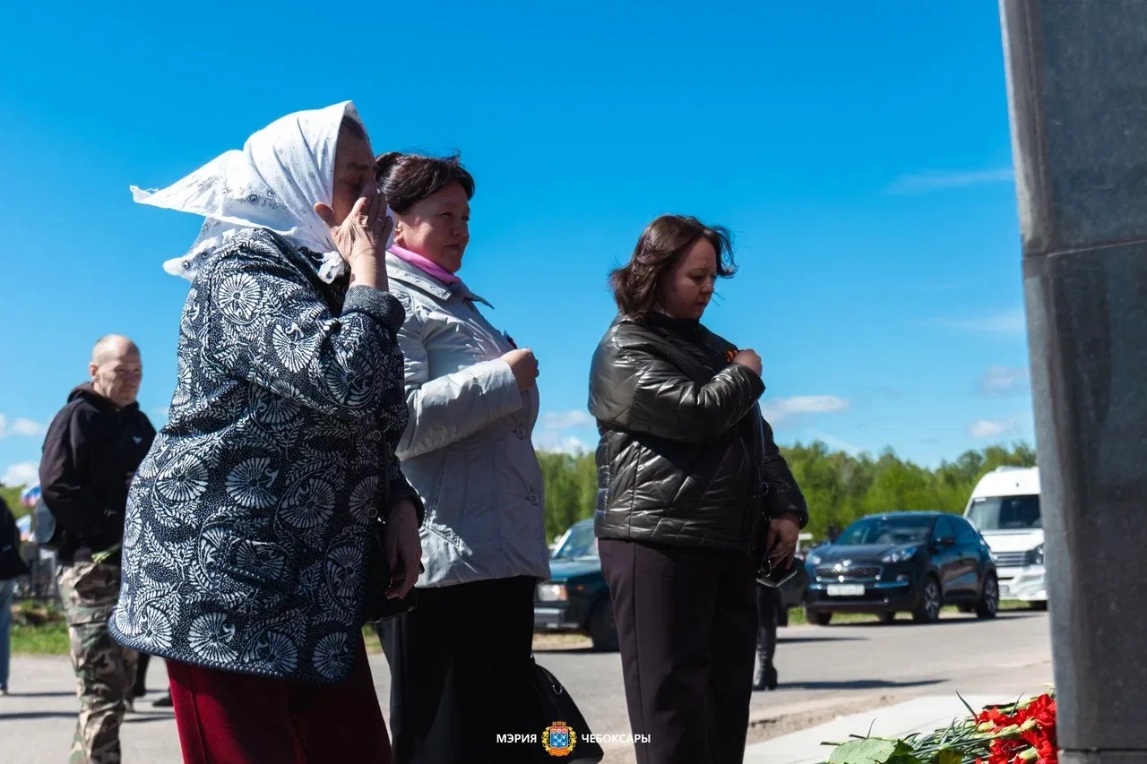 Память жива, пока мы помним.  Вместе с командой города почтили подвиг наших современников — участник