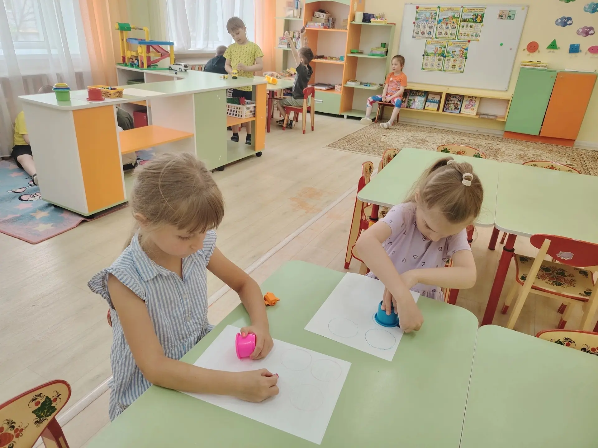 А почему бы не сделать игру своими руками? 🤔 Отличная идея! 🤗 Наши ребята фантазёры, а игра называ