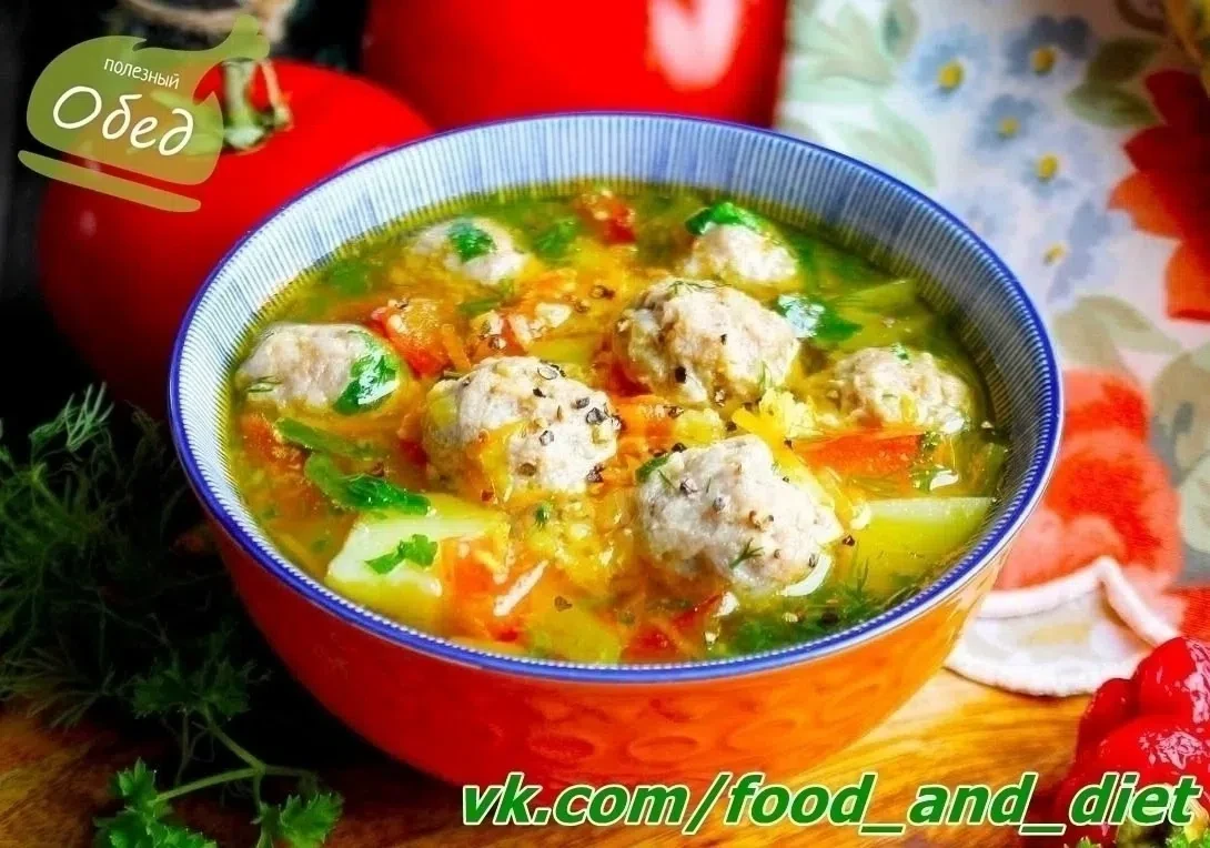 СУП С КУРИНЫМИ ФРИКАДЕЛЬКАМИ
