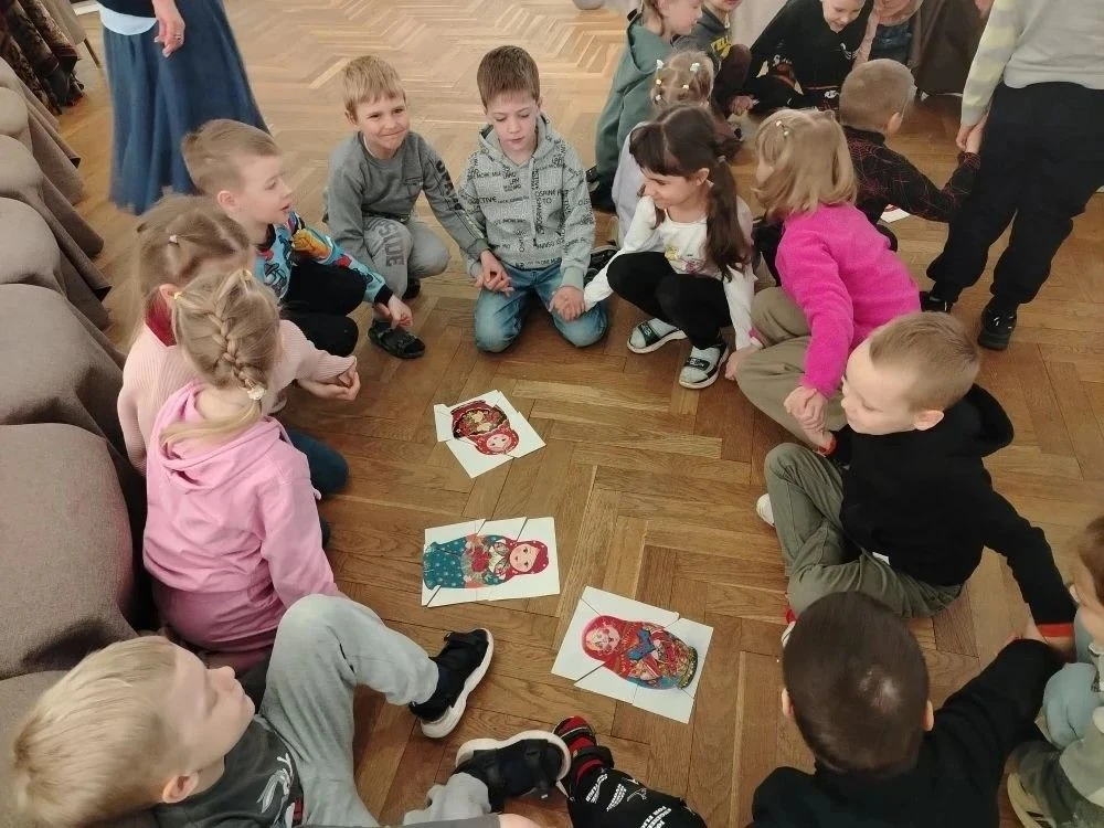 Много праздников на свете, всех не сосчитать!