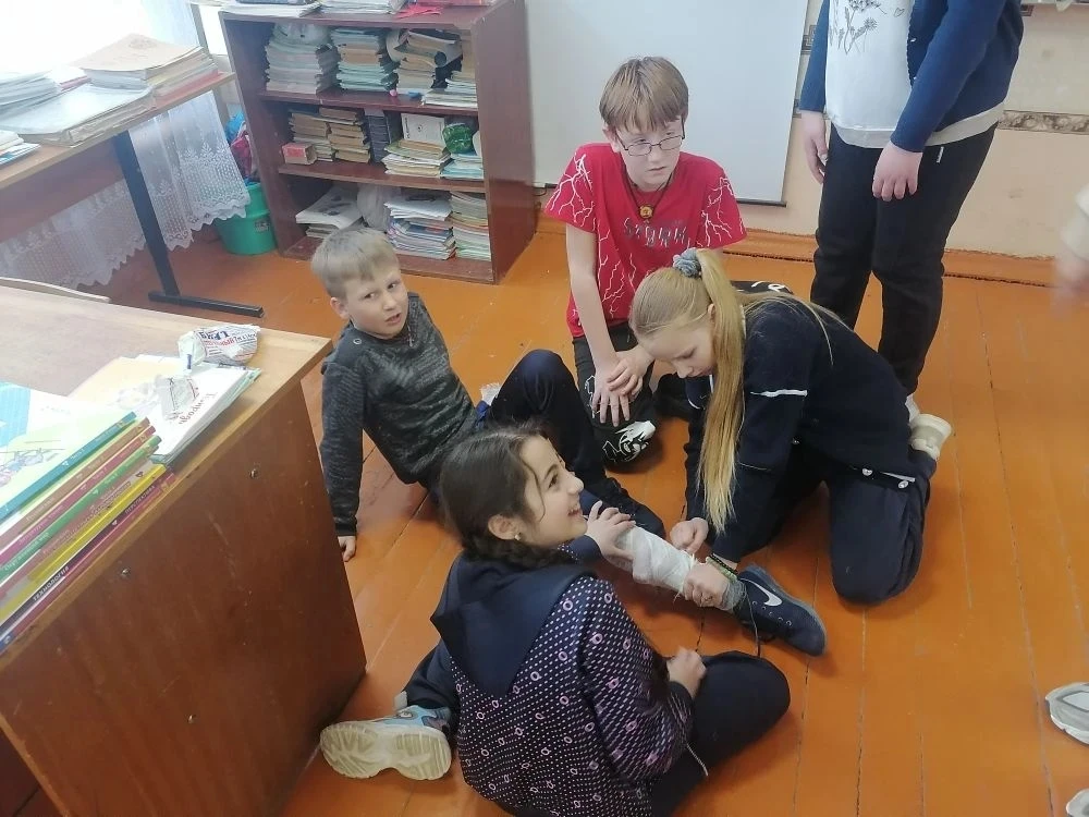 Сегодня в школе состоялось очень увлекательное мероприятие - квиз, посвящённый Дню здор...