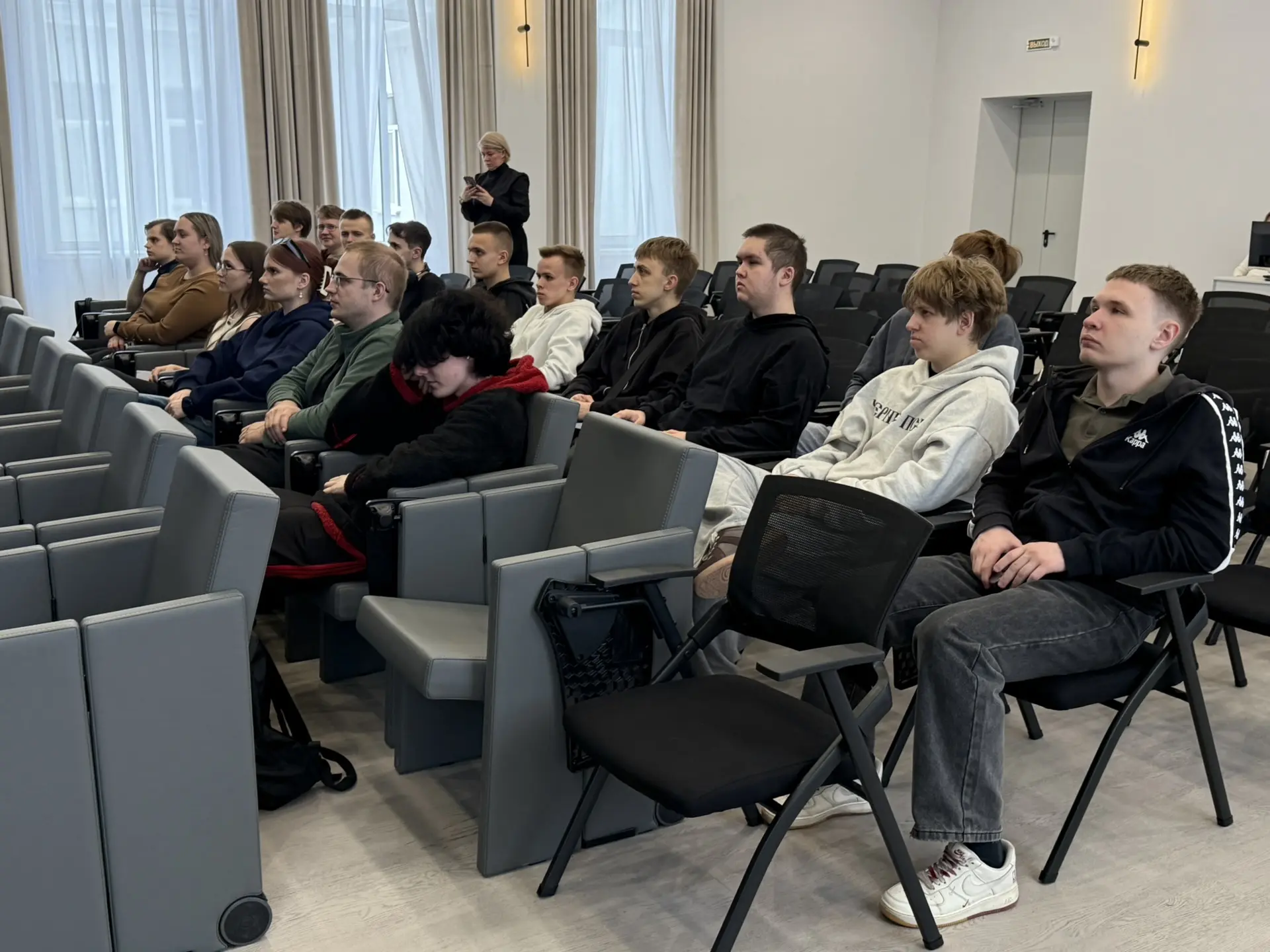 Началась «Неделя космоса» в ПИШ союзного государства 💫
