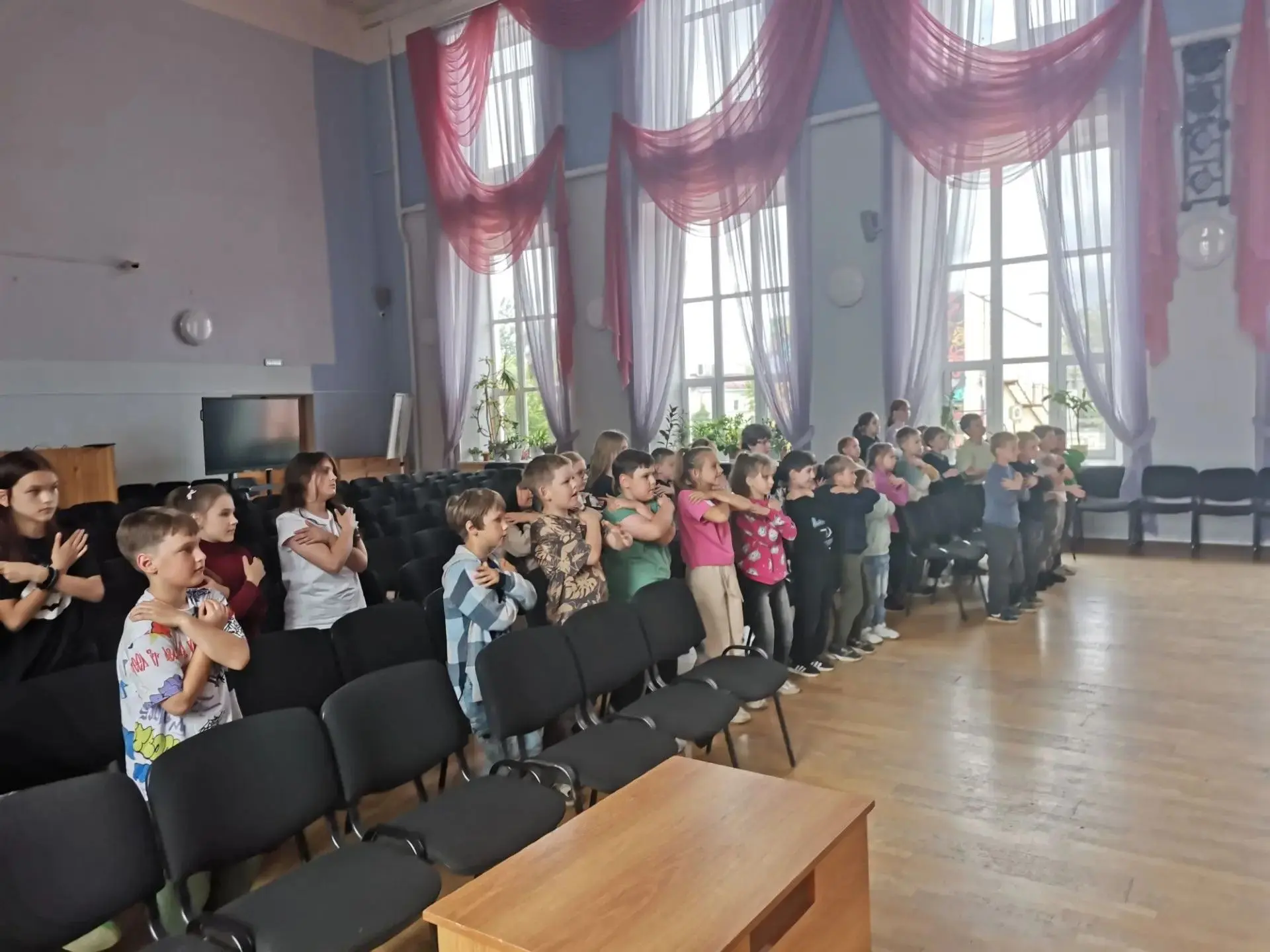 Сказка на новый лад! 💫

В рамках культурной программы школьного городского оздоровительного лагеря,