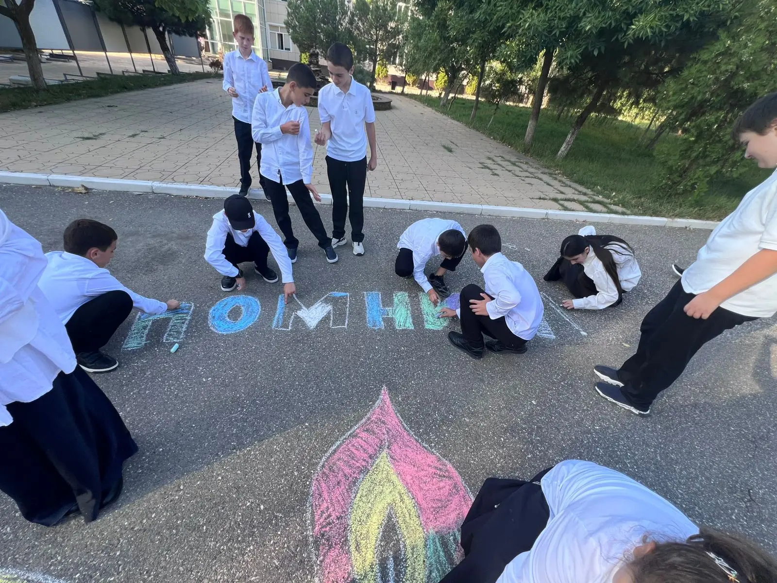В рамках Дня солидарности в борьбе с терроризмом в библиотеке филиала №4 им. Ф. Алиевой...