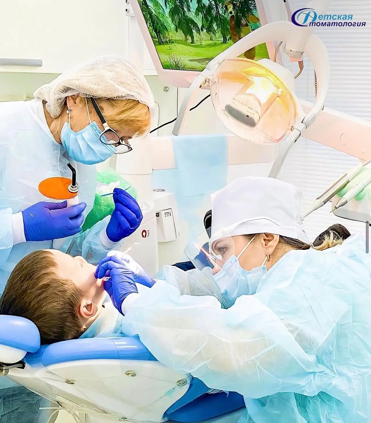 🦷Почему зуб ребёнка может потемнеть?